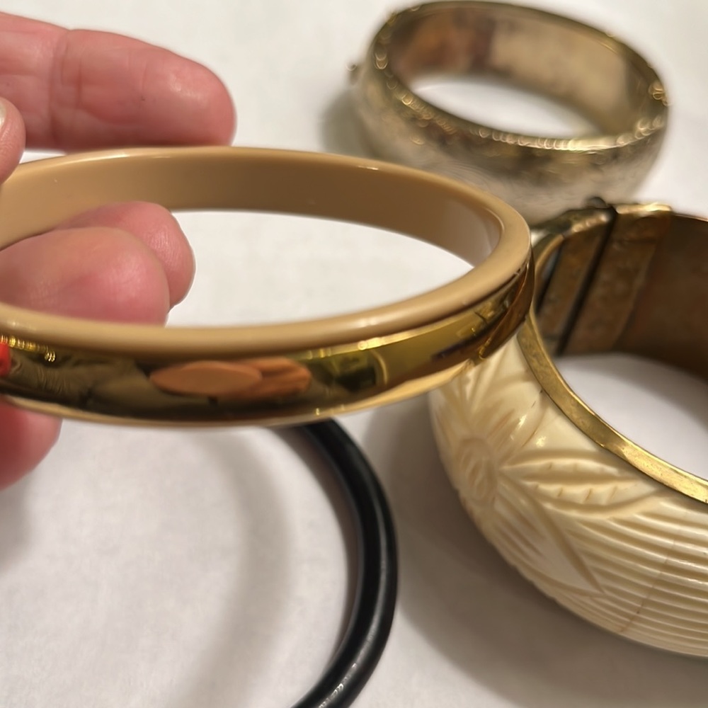Lot Vintage Bone carved silver Bakelite gold chunky bangle bracelets - Picture 5 of 11
